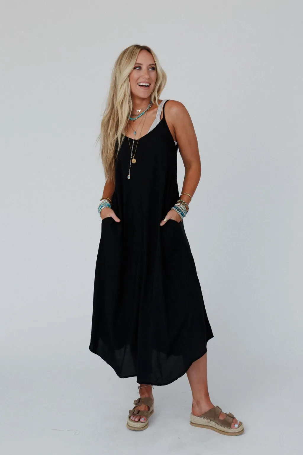 Around The Bend Maxi Dress - Black