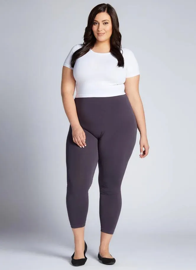 Bamboo Plus Capri Legging