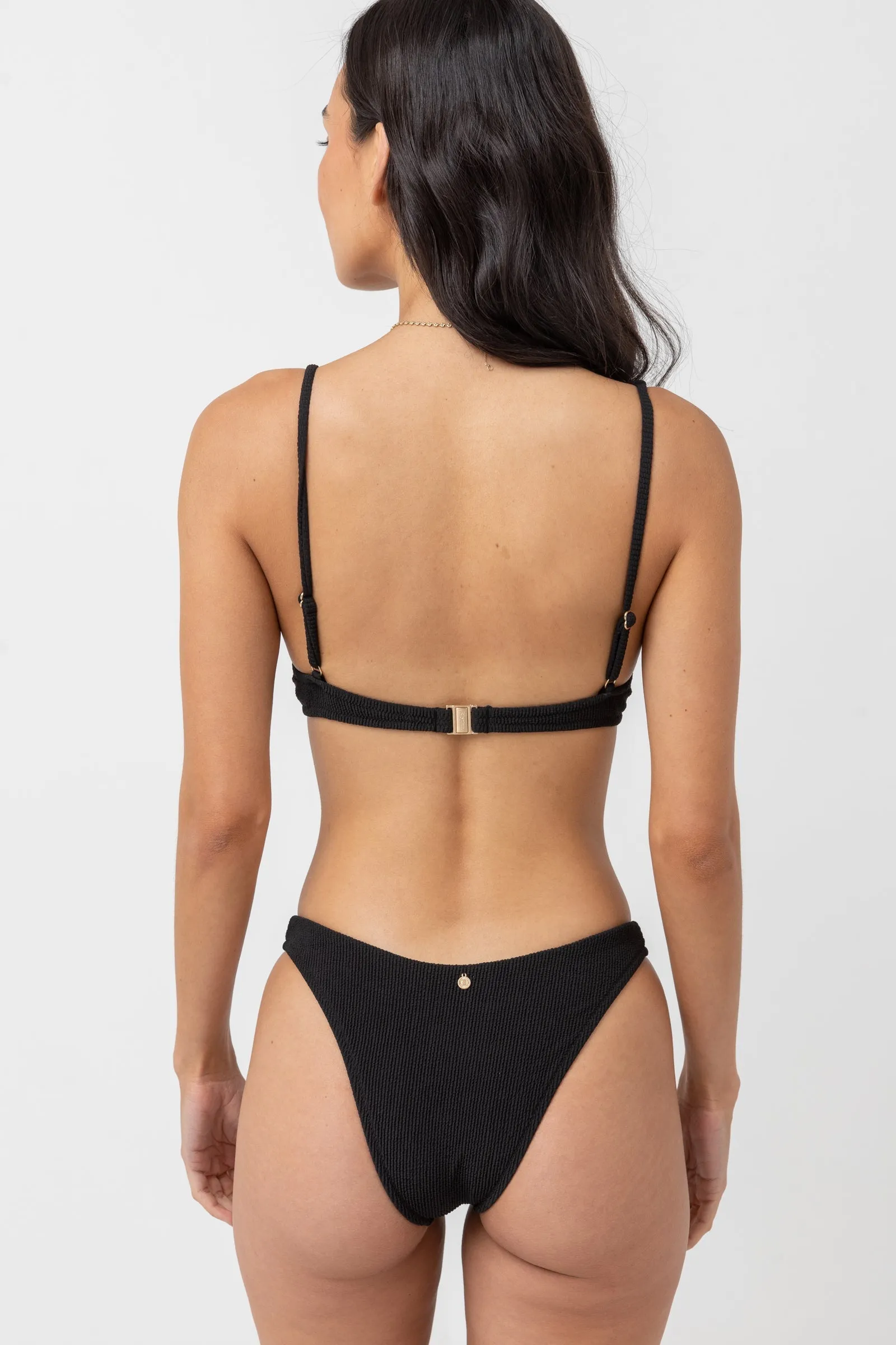 Essential Rib Underwire Top Black