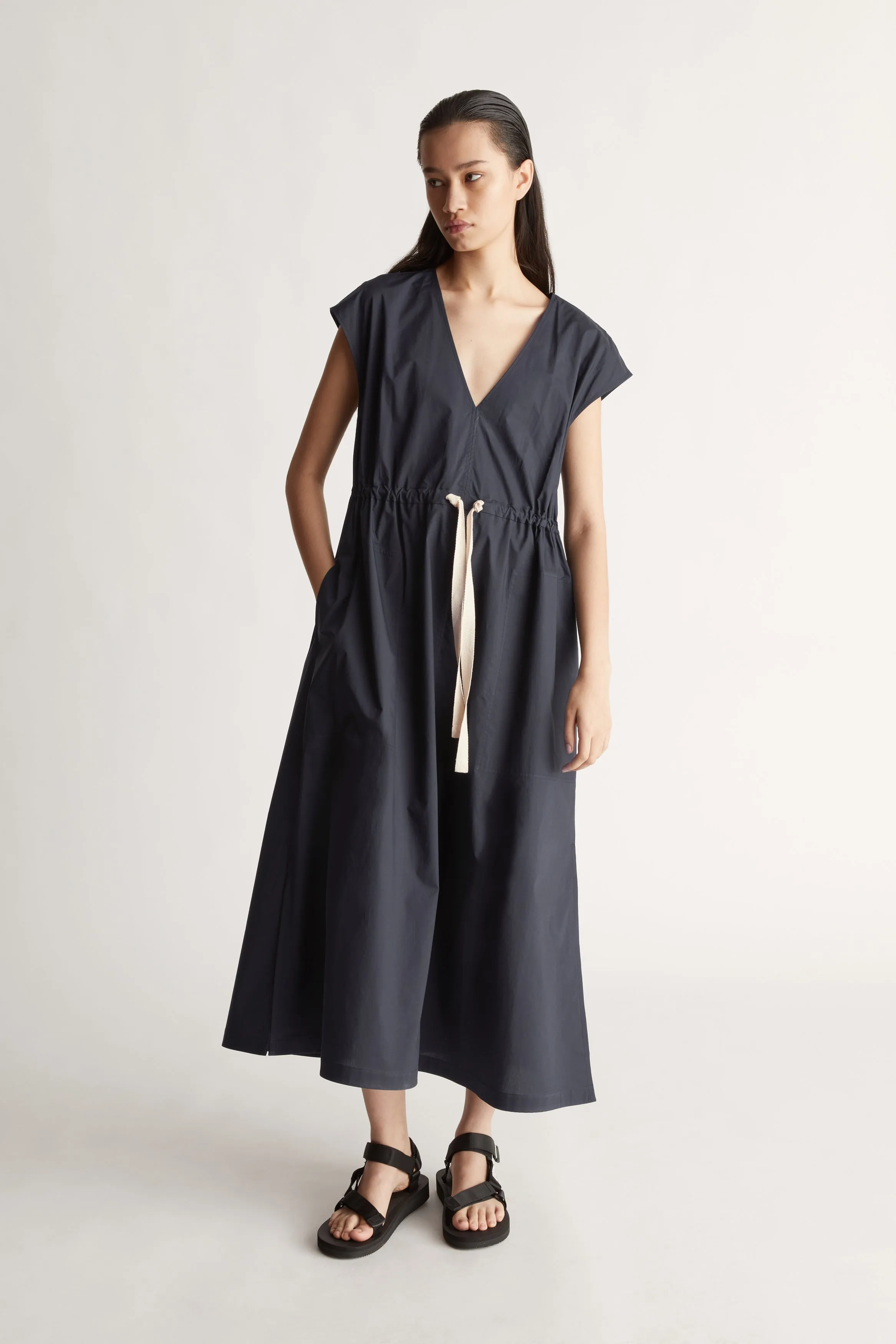 LM Poplin V Neck Dress