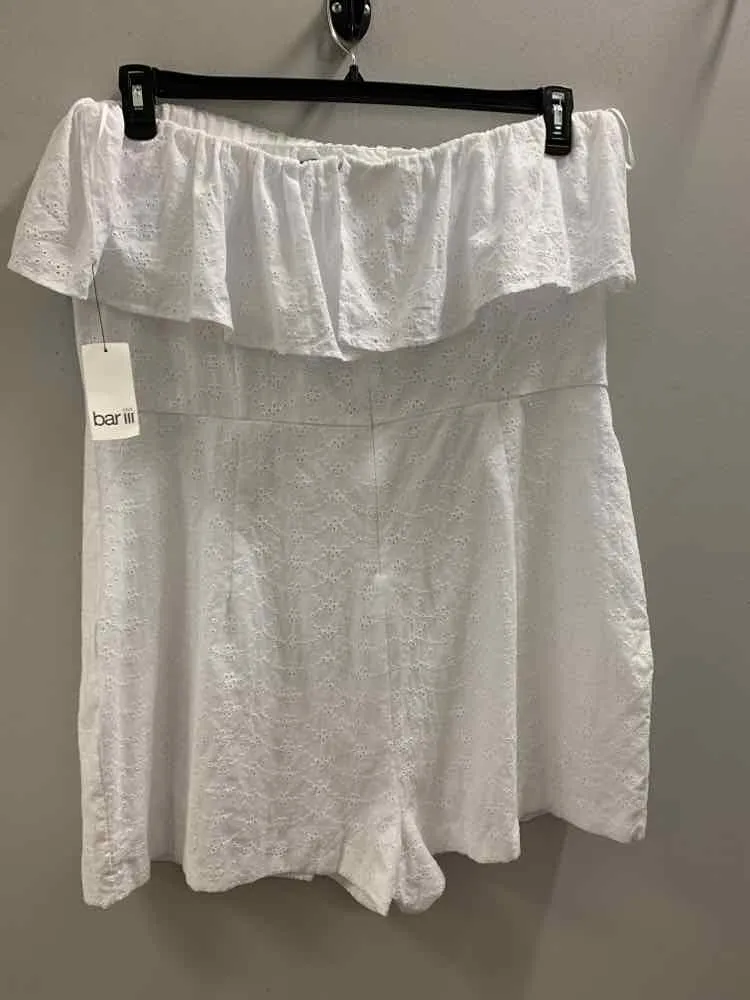 NWT BAR lll Size 20 PLUS SIZES White STRAPLESS Romper