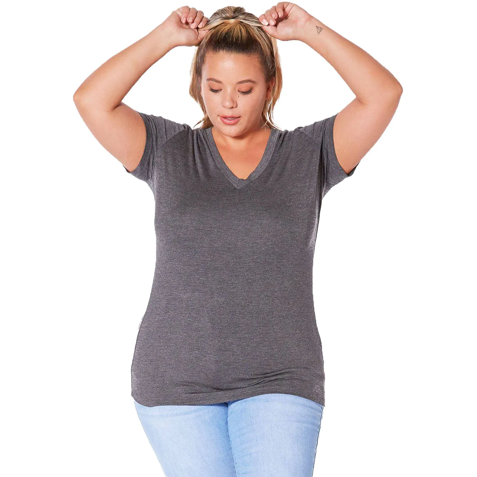 Plus Size V-neck Short Sleeve Basic Tee