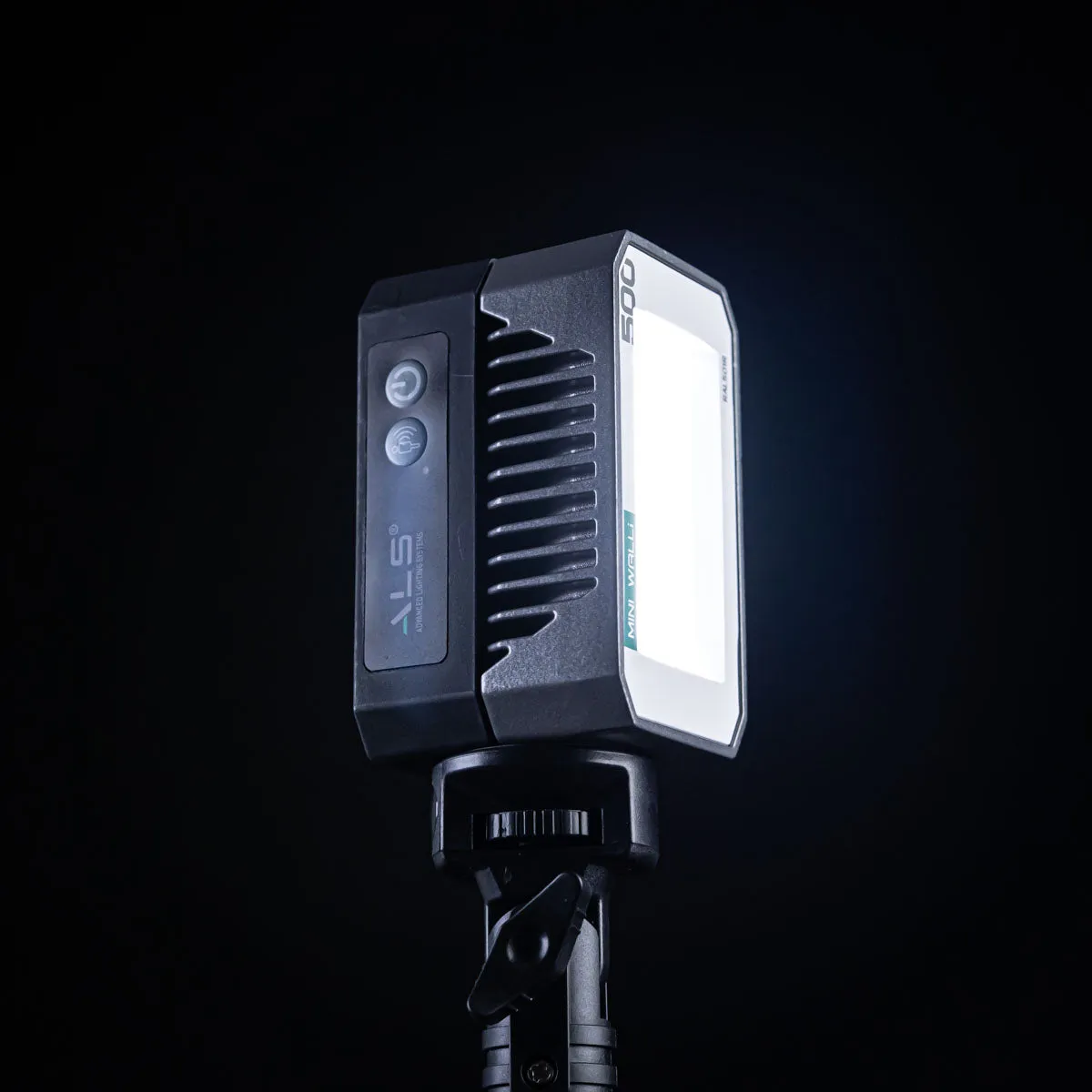 RAL501R Area Light - 500 lumens