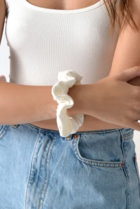 Soft Hair Scrunchies - White